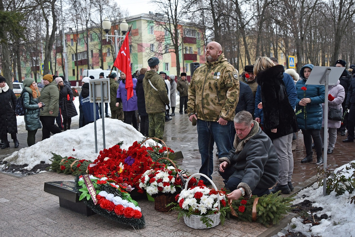 В Губкине возложили цветы к мемориалам в честь 81-й годовщины освобождения Губкинского района