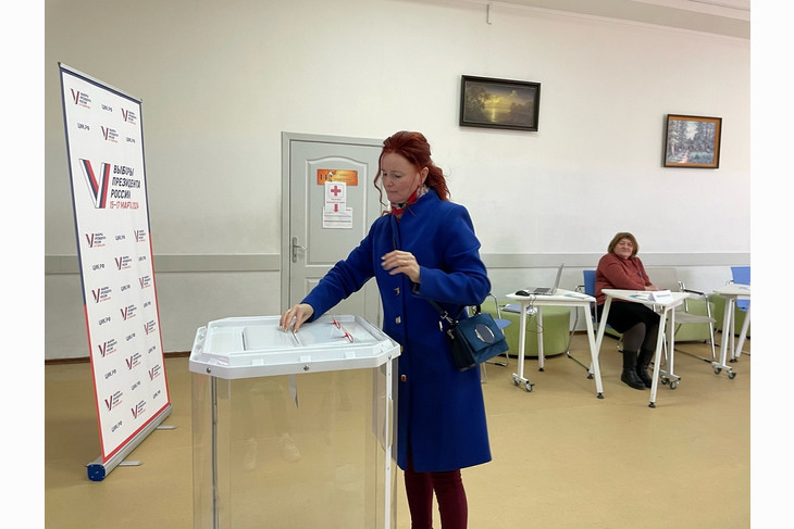 Голосуют активно: в Губкине проходит второй день выборов президента РФ
