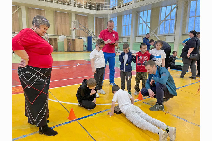 «Навстречу ГТО»: в Губкине состоялся спортивный инклюзивный праздник