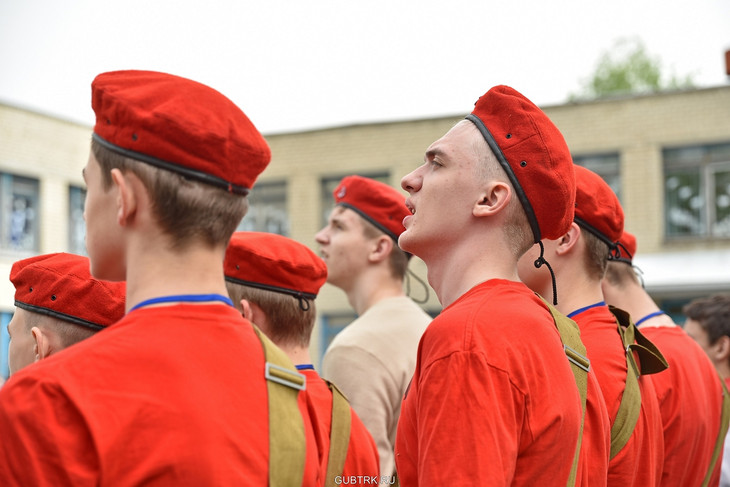 Губкинские старшеклассники участвуют в военно-патриотической игре «Зарница 2.0»
