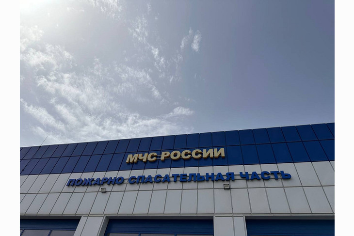 Пожарно-спасательным подразделениям Губкина вручили два автомобиля от благотворительного фонда Андрея Скоча «Поколение»