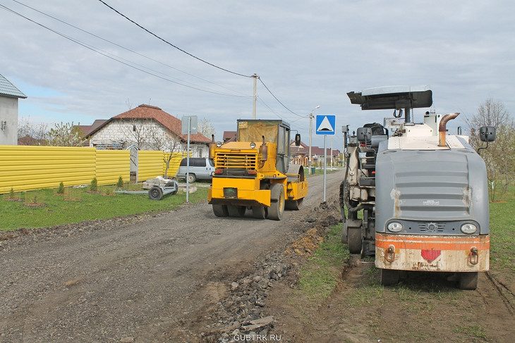 В Губкине продолжается ремонт дорог