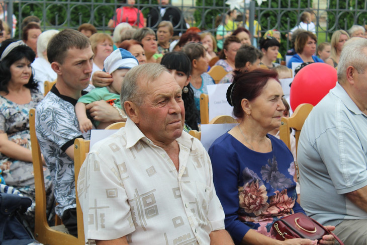 Жители губинского посёлка Троицкого отметили престольный праздник