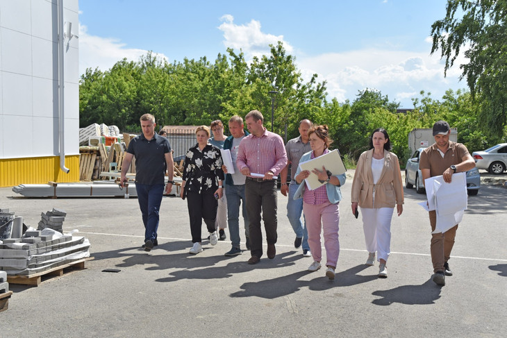 Губкинский городской округ посетила министр строительства Белгородской области Оксана Козлитина