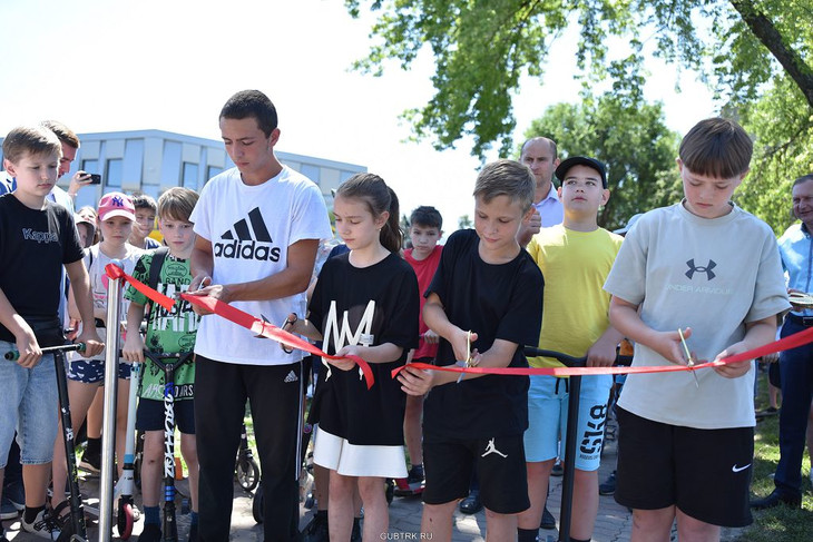 В День молодёжи в Губкине открыли новый памп-трек