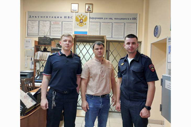 Председатель Общественного совета при ОМВД России «Губкинский» посетил изолятор временного содержания