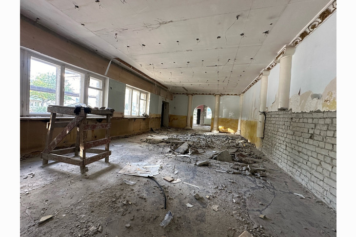 В Губкине приступили к капремонту старого здания ЗАГСа