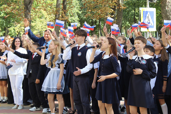 Дорога к расширению знаний: в Губкине на базе гимназии №6 открыли технопарк «Кванториум»