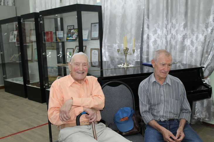 В Губкине открылась выставка к 85-летию города