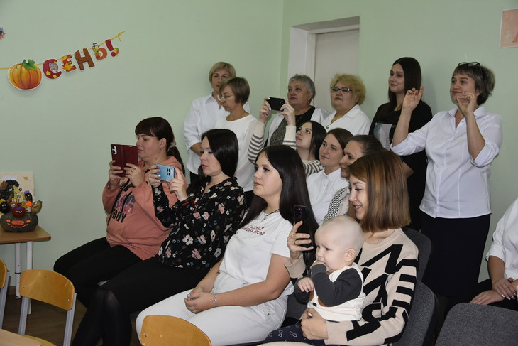 Губкинцев информируют о способах постановки в очередь на зачисление в детский сад
