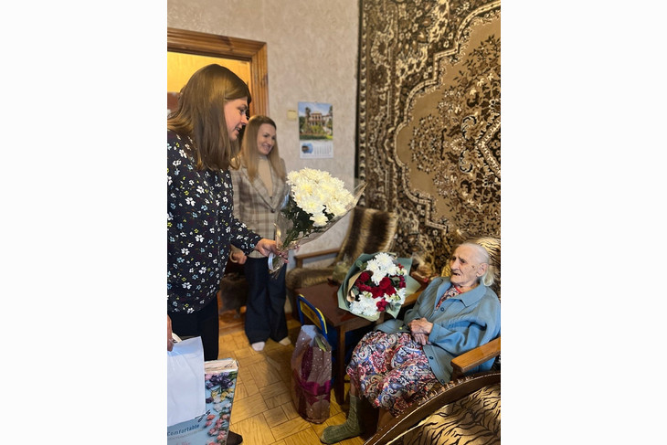 Труженица тыла из Губкина Анастасия Дудченко отметила 95-летие