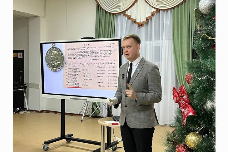 Призёр Всероссийского конкурса «Учитель года России – 2024» провёл мастер-класс для губкинцев