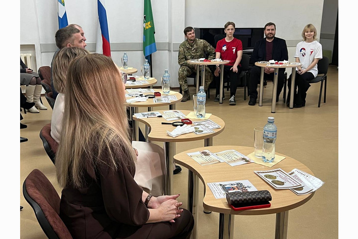 Призёр Всероссийского конкурса «Учитель года России – 2024» провёл мастер-класс для губкинцев
