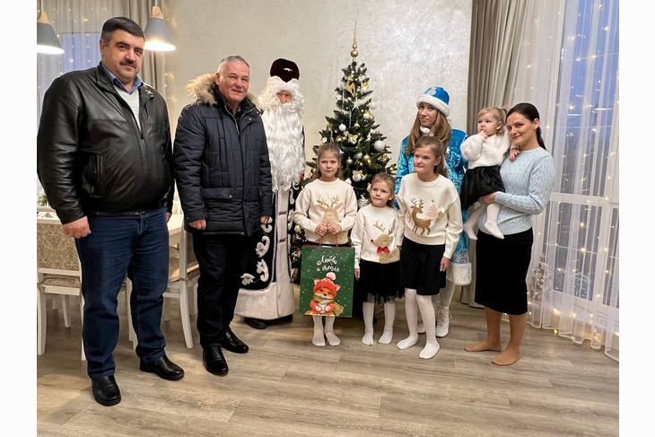 Алексей Мирошник исполнил мечту юной жительницы Губкина