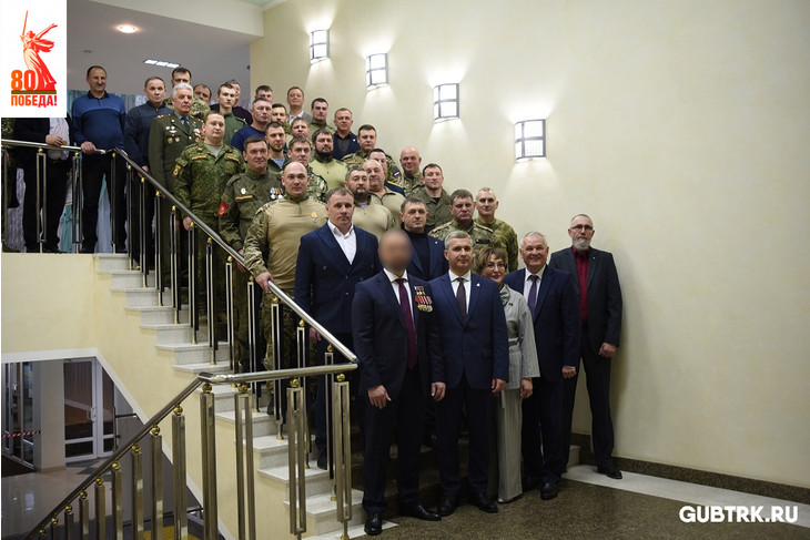 В Губкине в преддверии Дня защитника Отечества прошла встреча «Стальной характер»