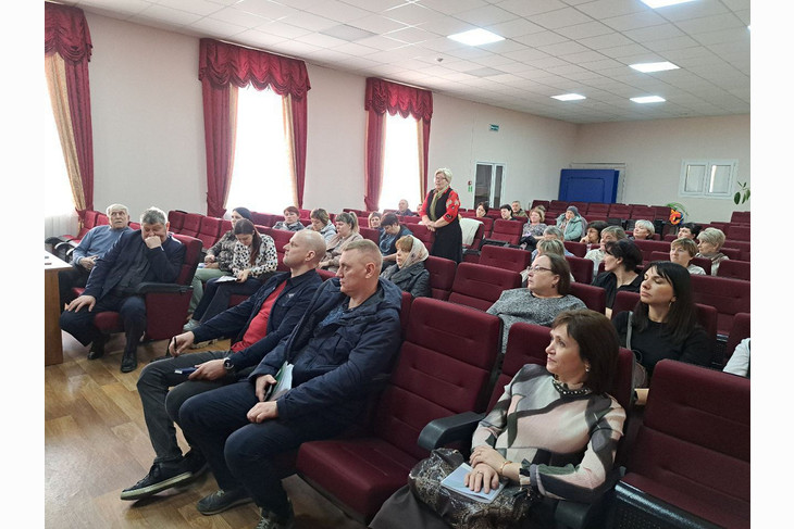 Очередная встреча с губкинцами в формате открытого диалога прошла в селе Сапрыкино