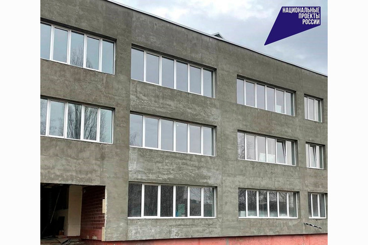 В Губкине продолжается капитальный ремонт школы №17