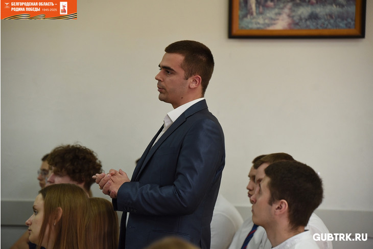 Для губкинских школьников провели открытый урок «Без срока давности»