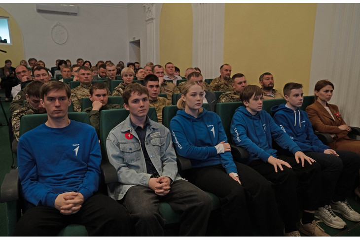 24-я сессия Совета депутатов Губкинского горокруга: Михаил Лобазнов предоставил отчёт о деятельности администрации за 2024 год