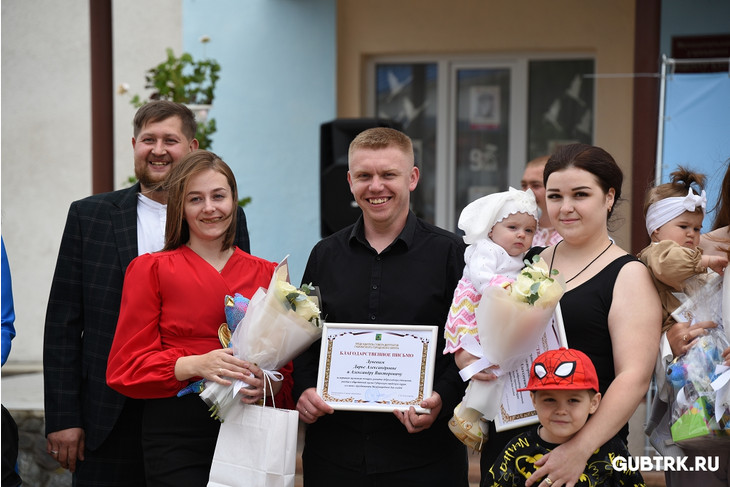 В губкинском селе Скородном отметили Международный день соседей