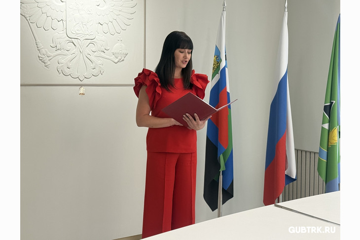 Профессиональный праздник стал семейным: губкинцы поженились накануне Дня металлурга