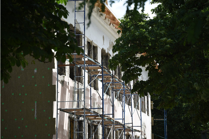 В Губкине капитально ремонтируют инфекционный корпус ЦРБ