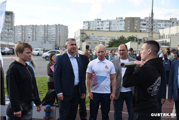 В Губкине открыли Доску почёта лучших спортсменов округа