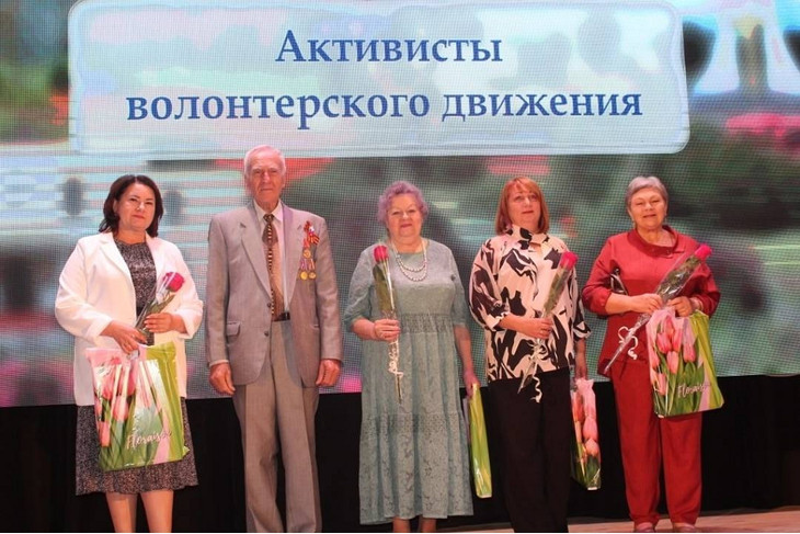 Губкинцы отметили День микрорайона Лебеди
