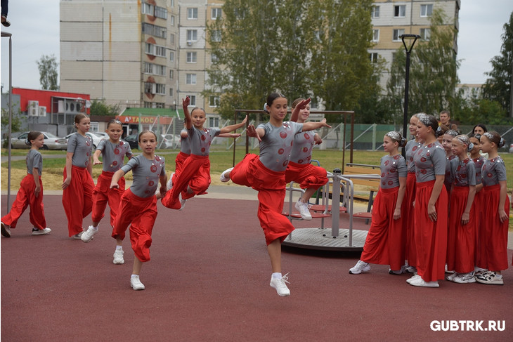 В Губкине открыли новую детскую площадку на улице Преображенской