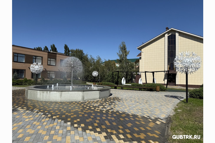 В Губкине близится к завершению благоустройство сквера на Фрунзе