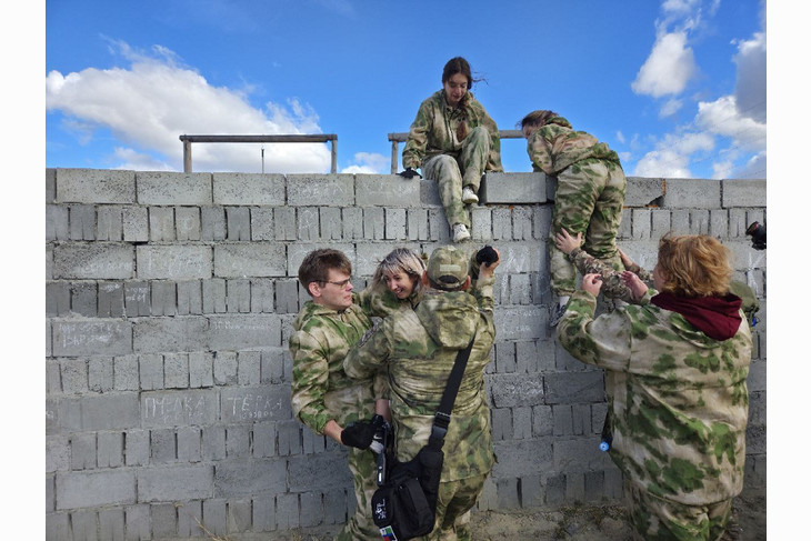 Губкин принял участников Всероссийского профессионального конкурса «Первый учитель»