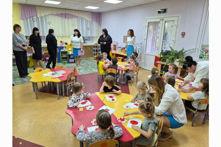 В губкинском детском саду №36 прошла обзорная экскурсия