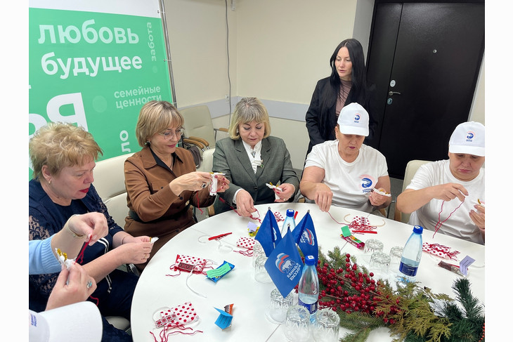 Святочная встреча объединила губкинцев в рамках партийного проекта «Единой России»