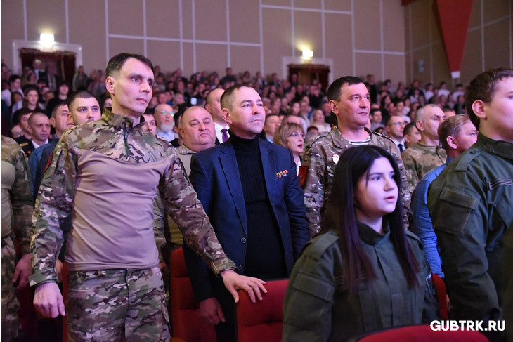 В Губкине прошёл концерт «Родине служить» ко Дню защитников Отечества