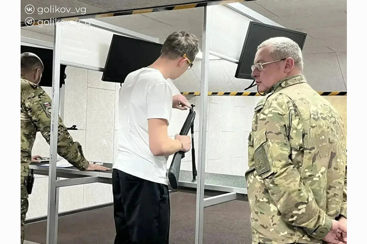 В губкинском центре «Воин» прошла военно-спортивная игра «Отчизны верные сыны»