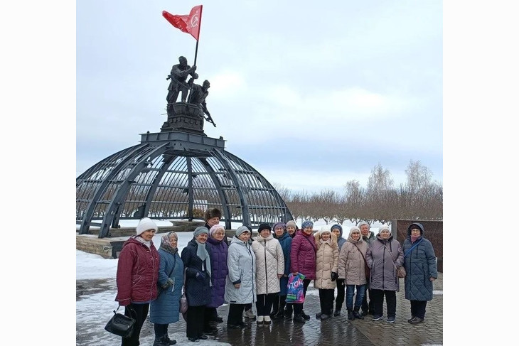 Губкинцы съездили на экскурсию в Прохоровку