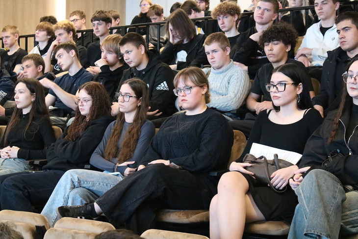 В Губкине отметили «Студенческую Пасху»