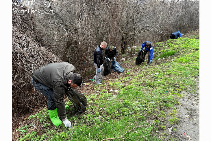 В Губкине в рамках месячника служению Белгородской области вновь прошёл субботник
