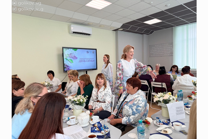 В губкинском Центре «СВОя территория» прошла встреча с мамами и жёнами участников СВО