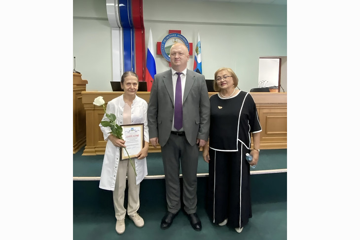 Губкинский врач-офтальмолог занесена на Виртуальную Доску Почёта