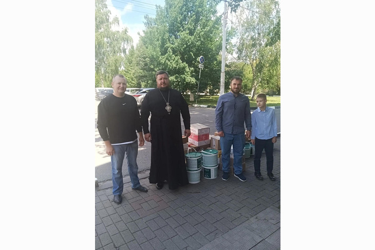 Губкинцы отправили очередную гуманитарную помощь для военнослужащих