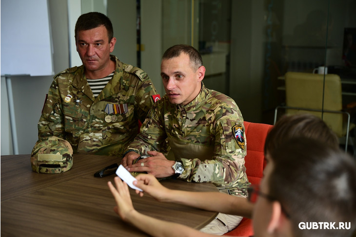 В Губкине прошла встреча ветеранов боевых действий со школьниками