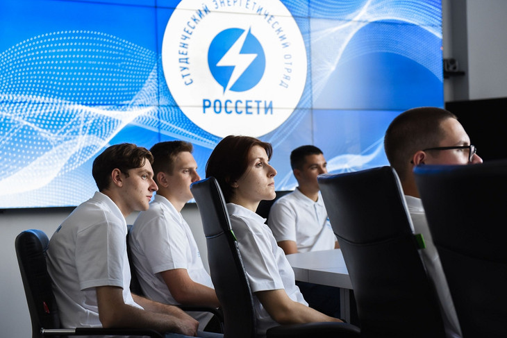 К работе на объектах Белгородэнерго приступил энергоотряд