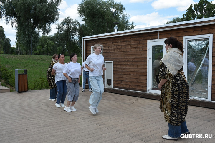 В Губкине состоялся фестиваль «Профсоюзный этнодрайв: под небом единым»