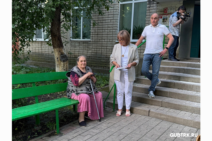 Губкинцы приняли после капремонта два МКД в посёлке Троицком
