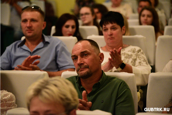 Праздник созидателей: в Губкине состоялось торжественное мероприятие, посвящённое Дню строителя