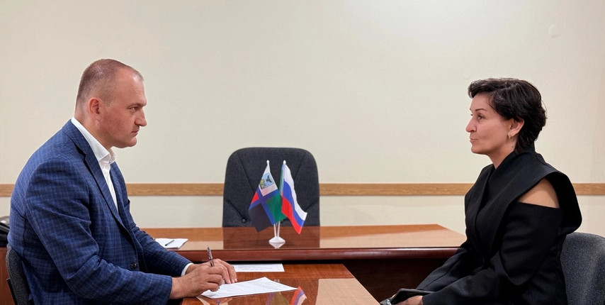 Шесть губкинцев обратились к Василию Голикову на личном приёме