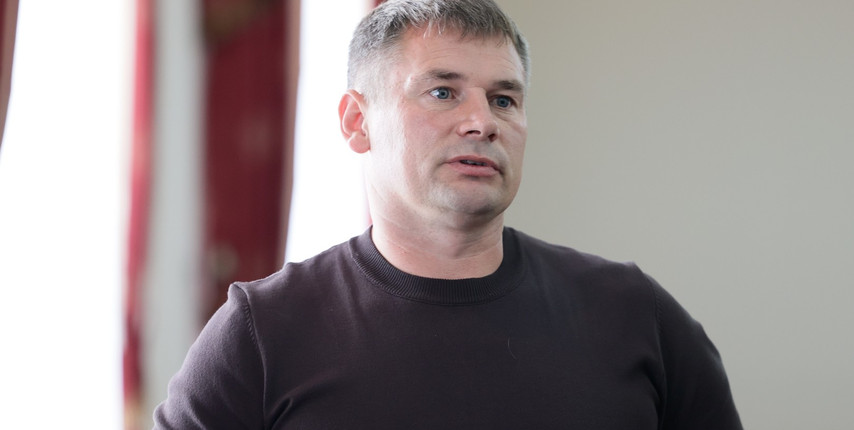 Безопасность, строительство, экономика: Александр Шуваев ответил на волнующие губкинцев вопросы