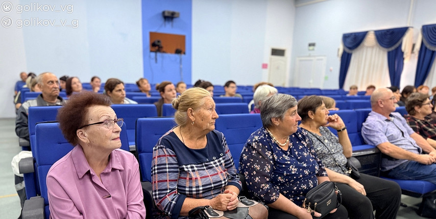Василий Голиков встретился с жителями Сергиевки