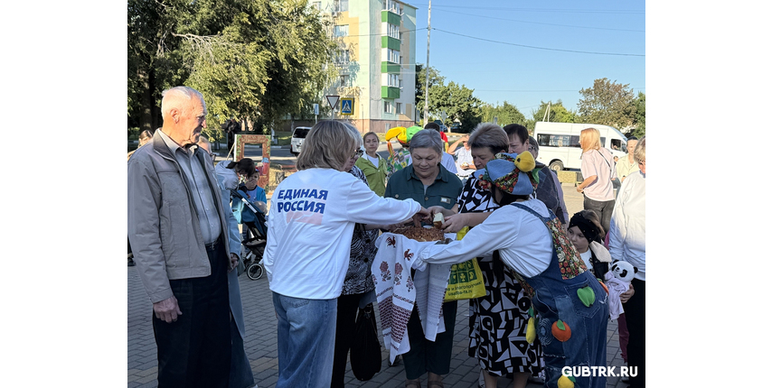 В Губкине открыли партийный проект «Липко-сладко»